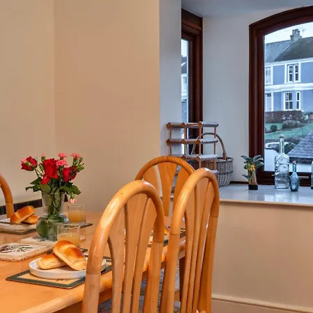 Finest Retreats - Tregenna Court *